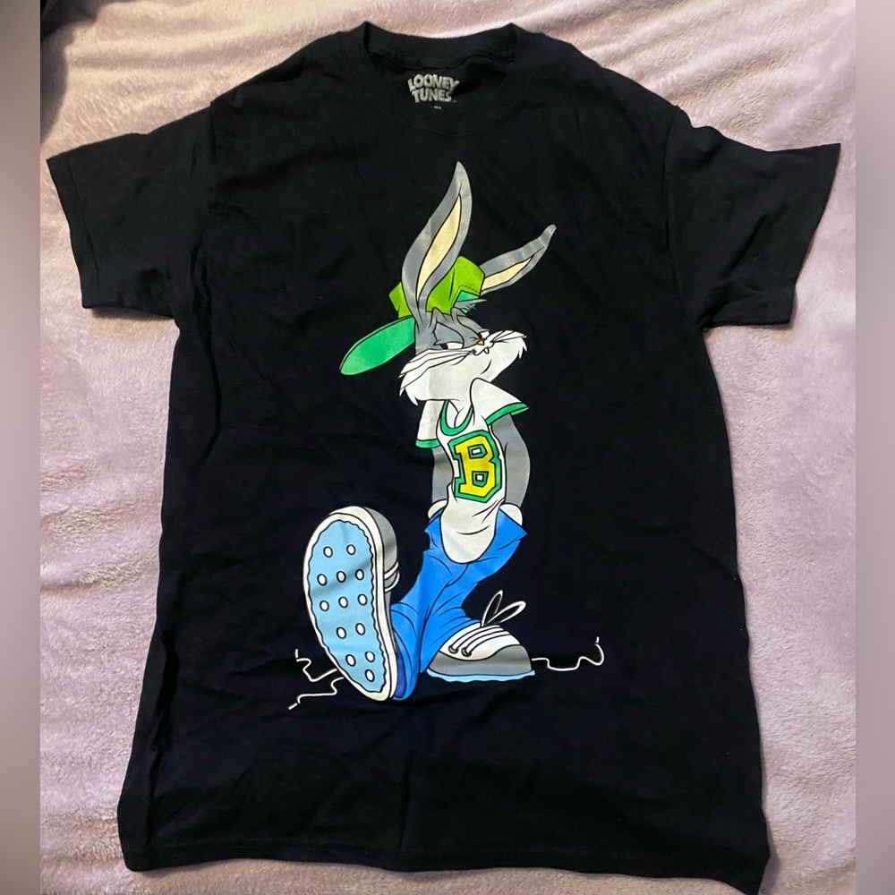 Graphic tee